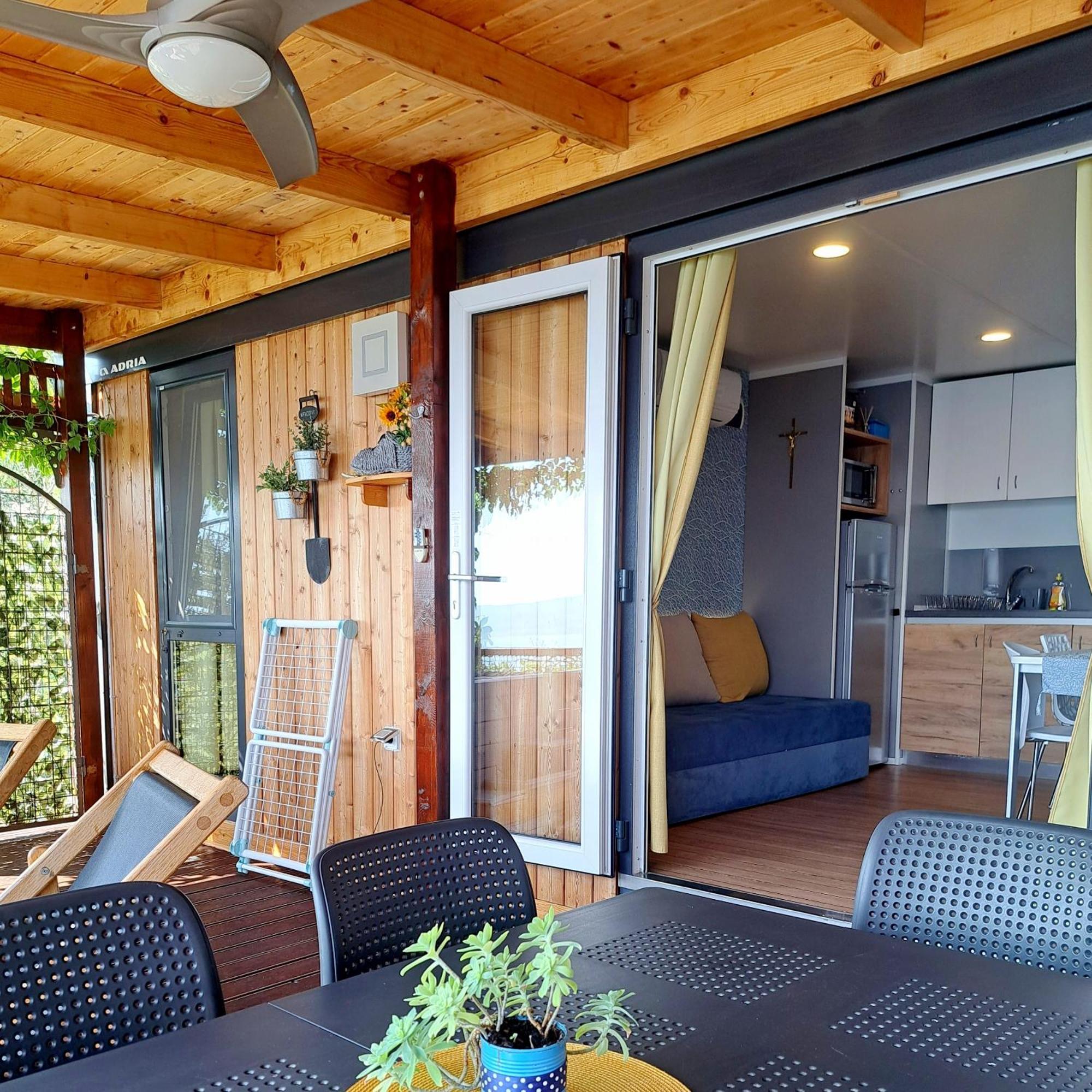 הוילה אומיס Bella Vista With Jacuzzi 1 מראה חיצוני תמונה