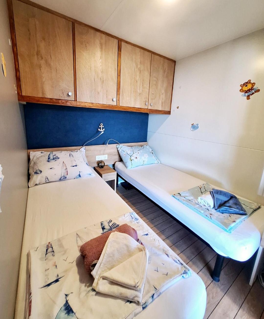 הוילה אומיס Bella Vista With Jacuzzi 1 מראה חיצוני תמונה