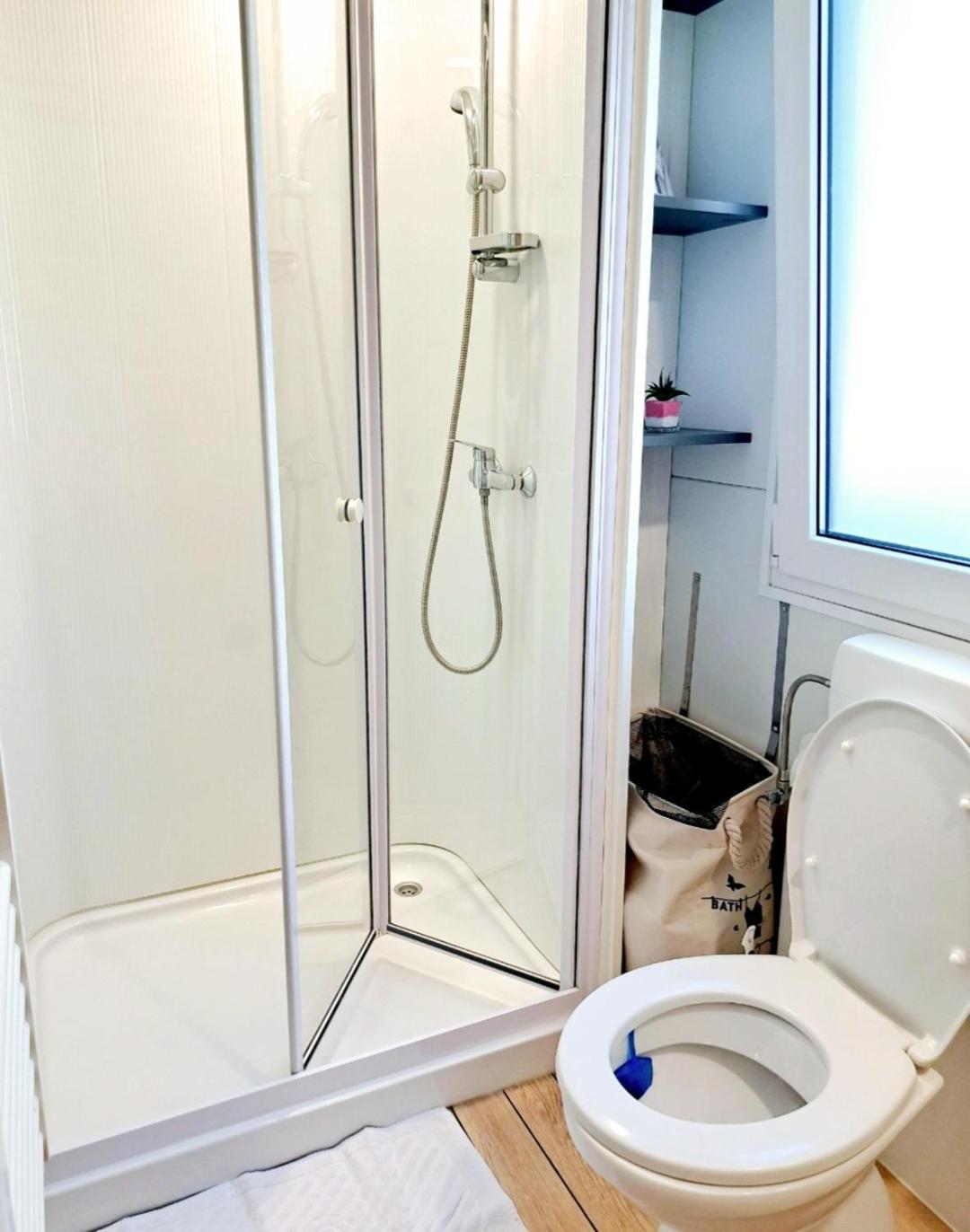 הוילה אומיס Bella Vista With Jacuzzi 1 מראה חיצוני תמונה