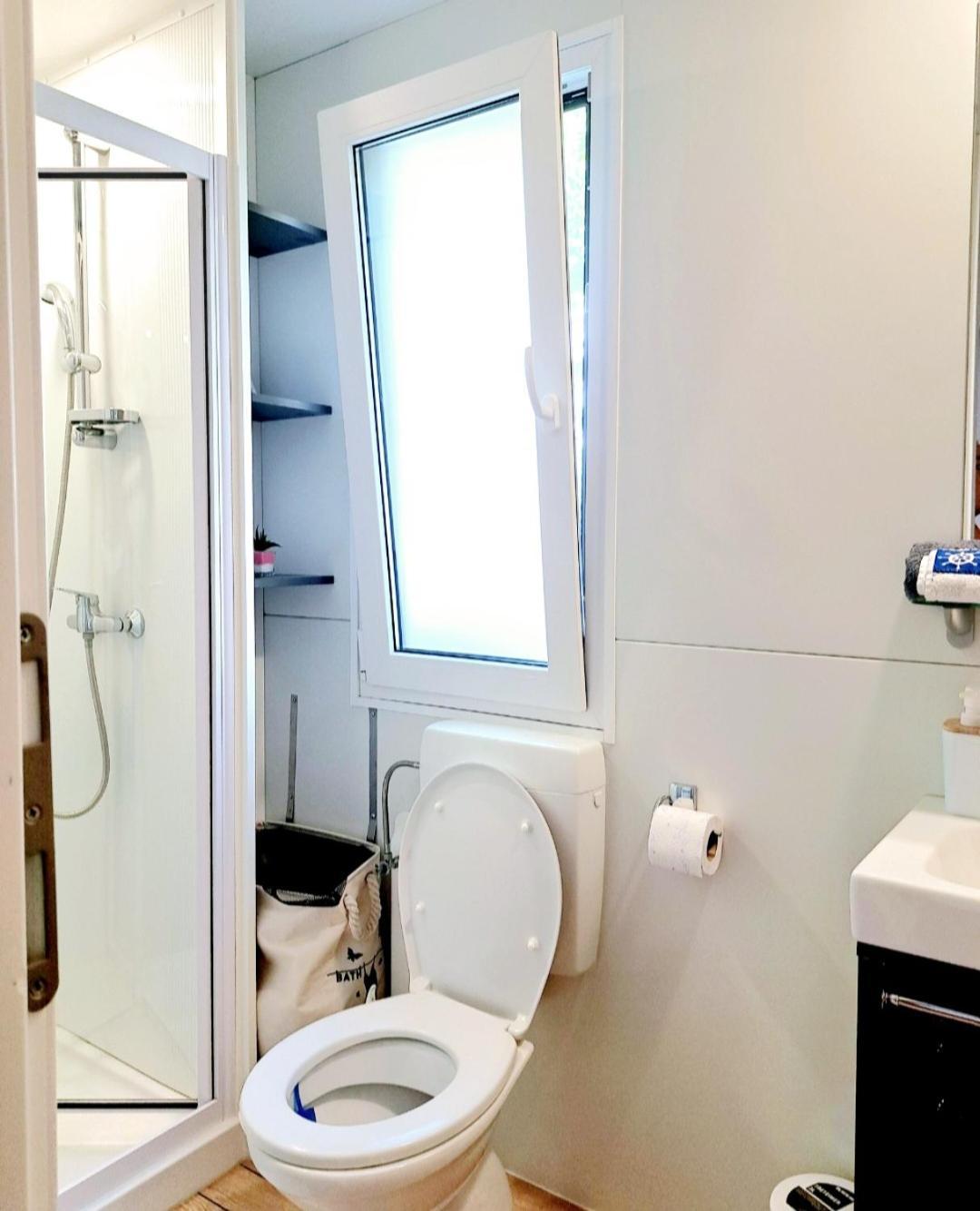 הוילה אומיס Bella Vista With Jacuzzi 1 מראה חיצוני תמונה